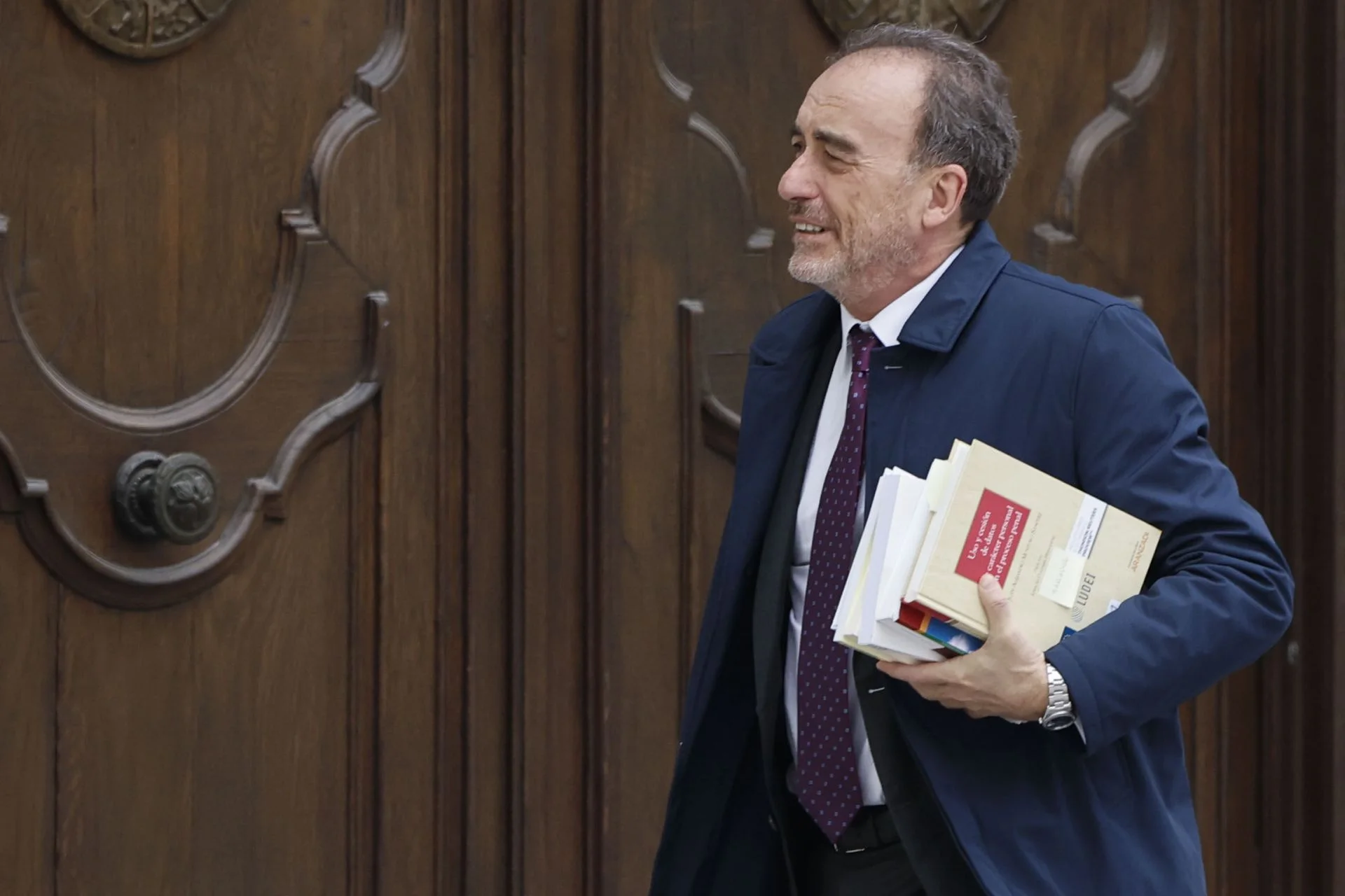 Dar conversación