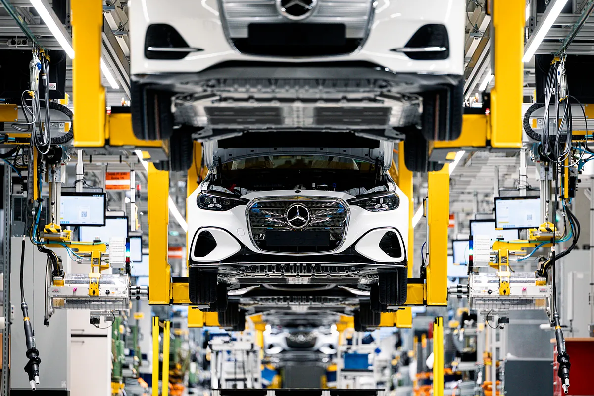 El 'lobby' de los coches se enfrenta a la ambición verde