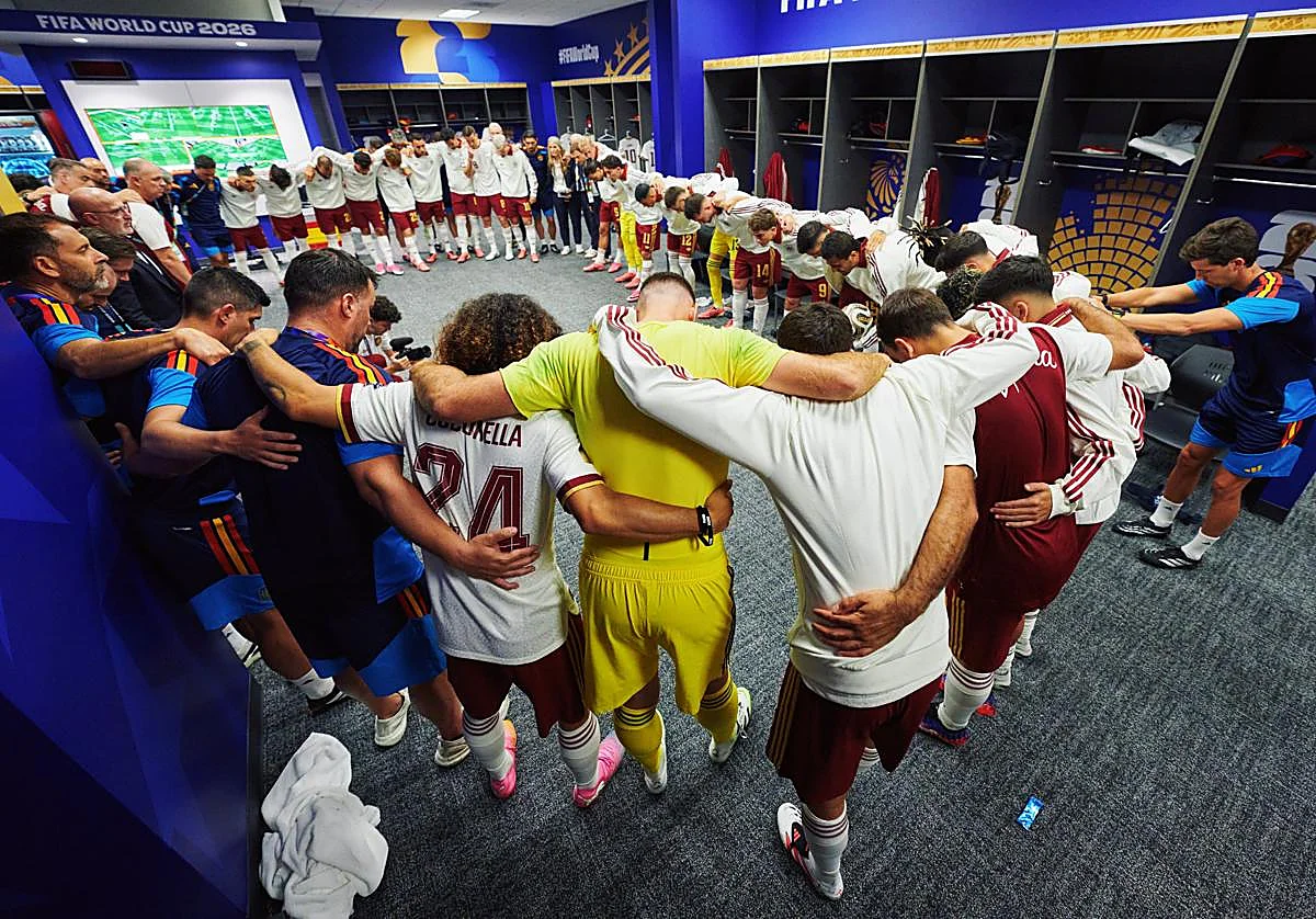 Así celebraron los jugadores de la selección su victoria ante Francia en los vestuarios: «¡A Nueva York, oé!...»