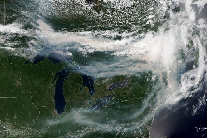 Ontario Wildfire Smoke Moves East