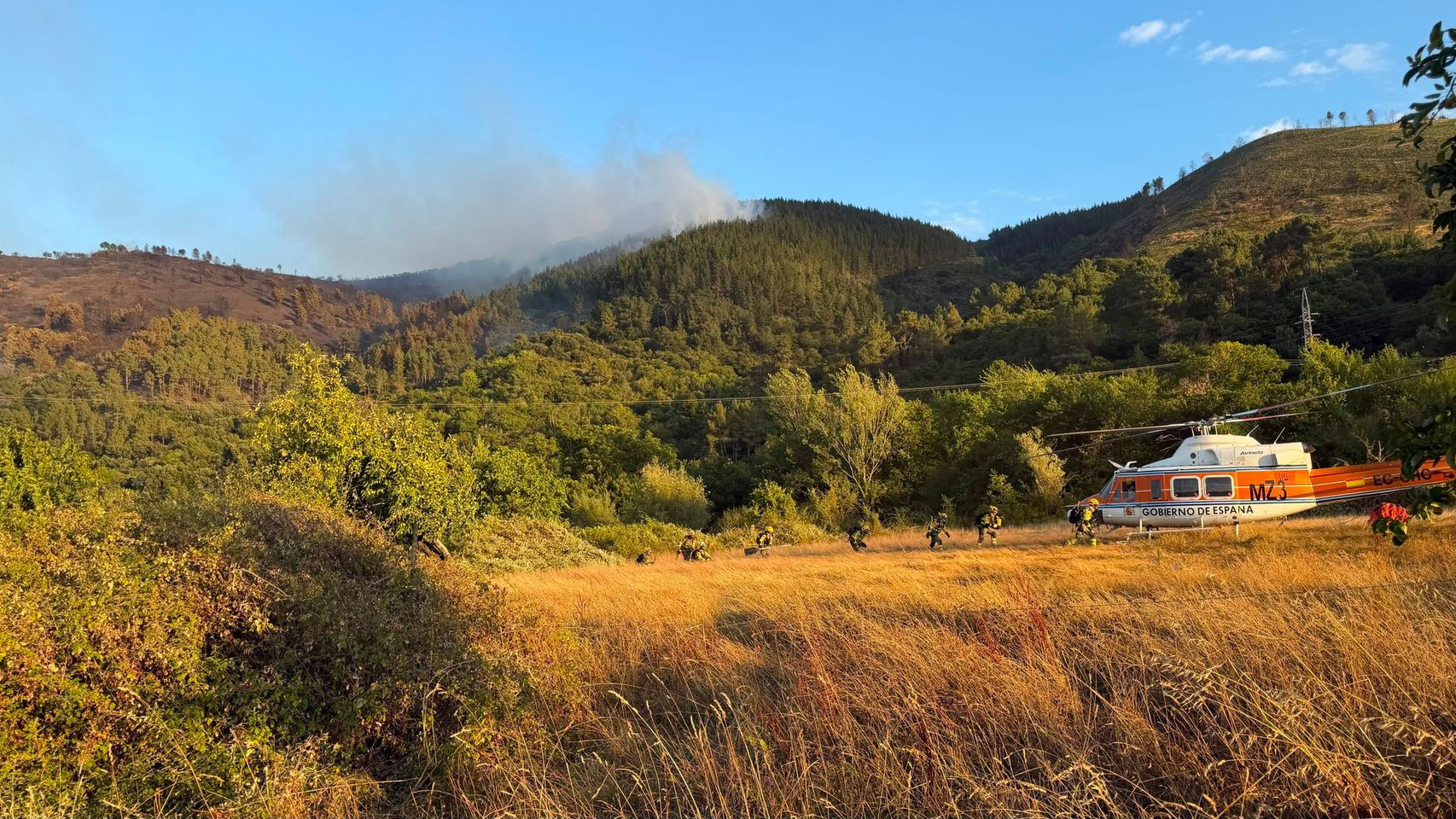 Extinguido el incendio forestal de Ribas de Sil (Lugo) después de quemar 190 hectáreas