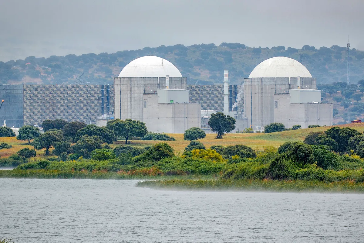 El Consejo de Seguridad Nuclear avala la prórroga de la central de Almaraz hasta 2030