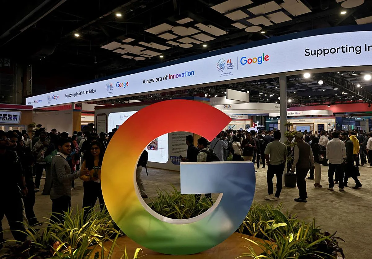 Bruselas obliga a Google a dar más acceso en Android a asistentes de IA de la competencia