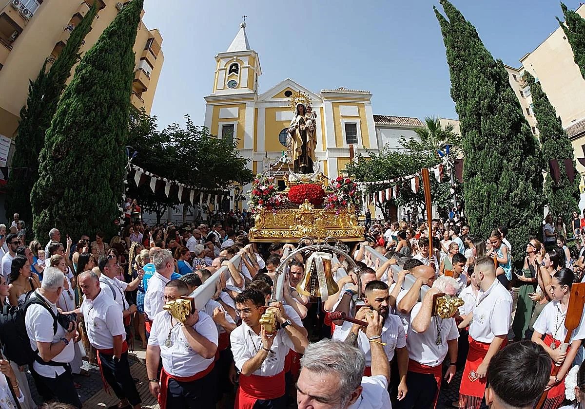 Málaga vive la festividad de la Virgen del Carmen en la calle