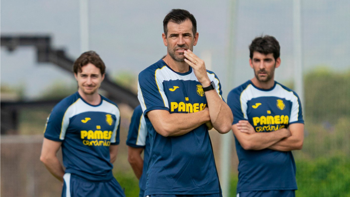 16 entrenadores de Primera RFEF jugaron en Primera: ¿Te acuerdas de todos?