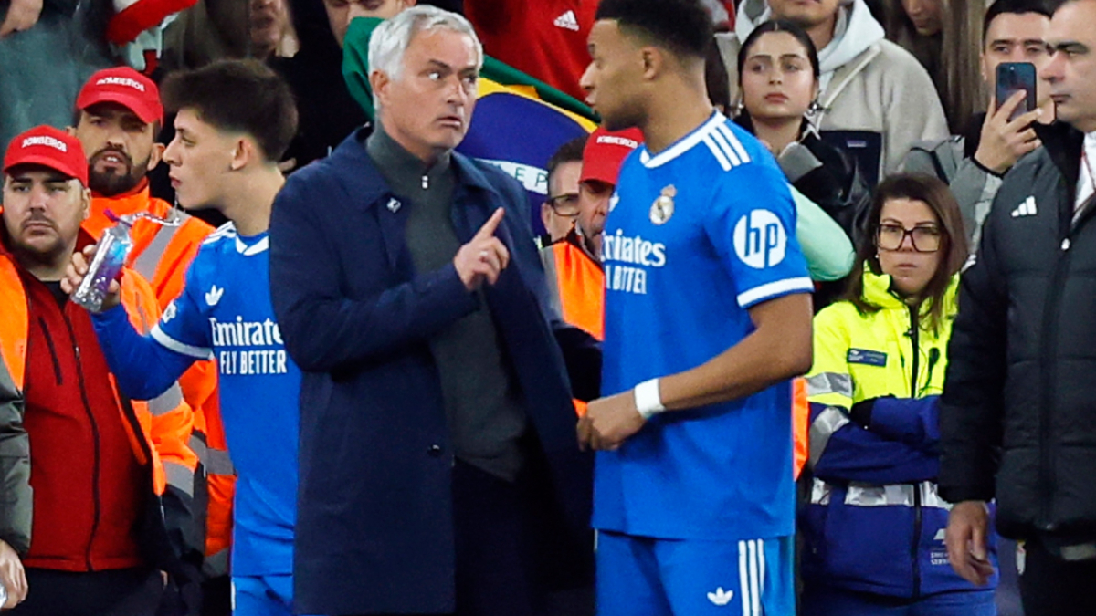 Mbappé se pone en manos de Mourinho<br>