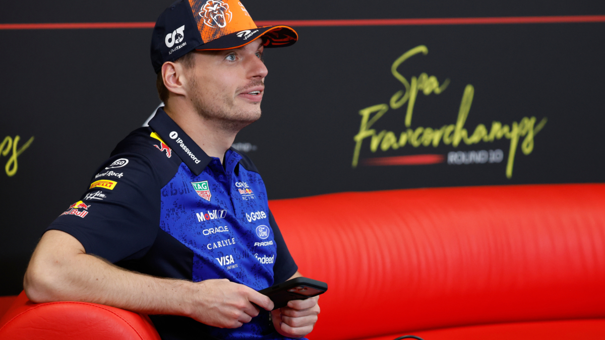 Verstappen juega al escondite con su futuro en Red Bull