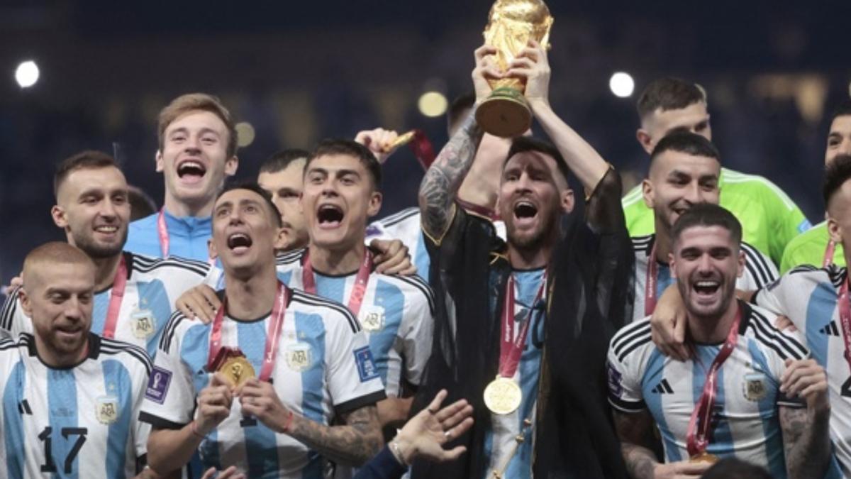 Cissé estalla tres años después de la final de Qatar: “Siento mucho odio hacia los argentinos”