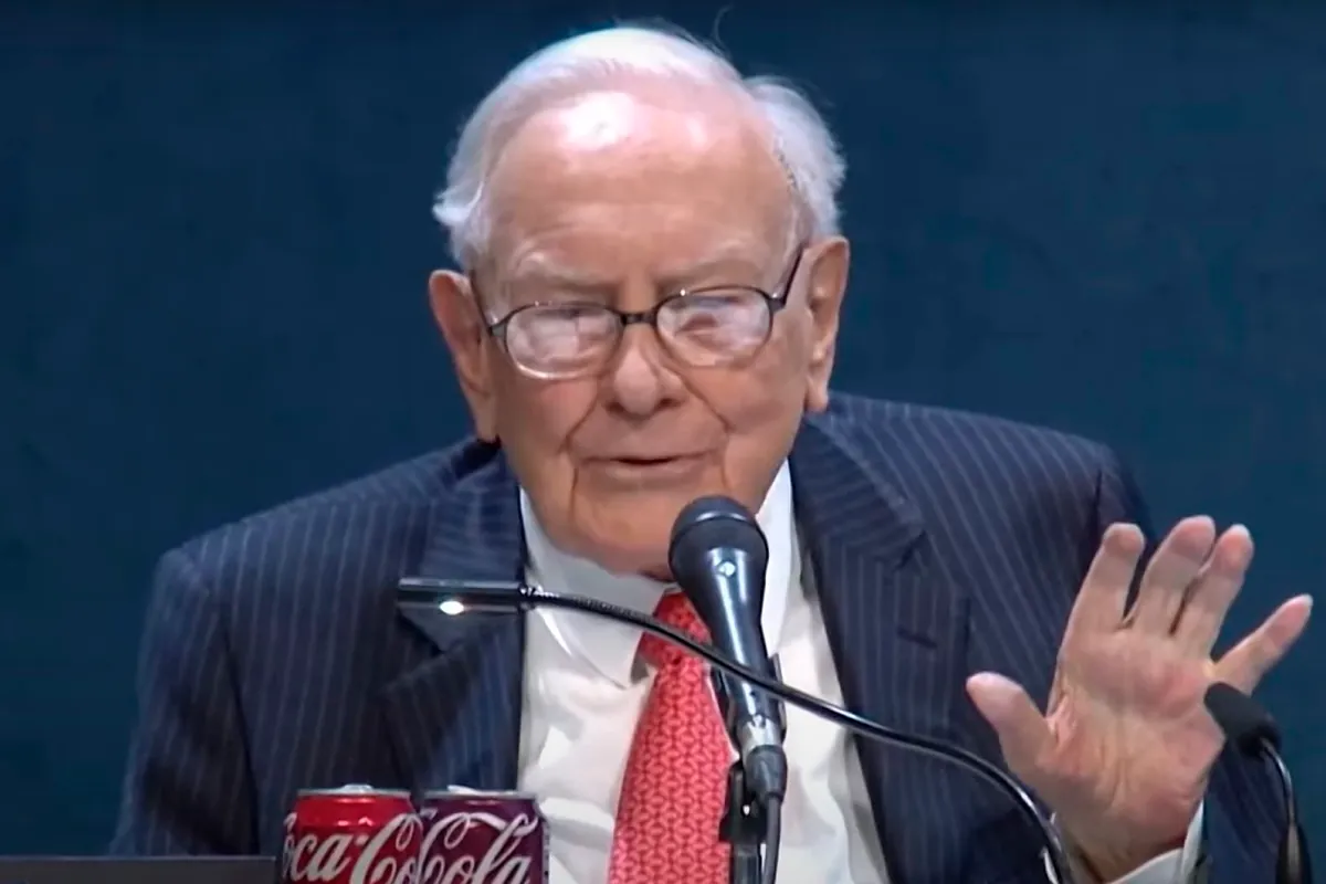 Buffett venderá todas sus acciones en Berkshire en 2034 y las donará a fundaciones
