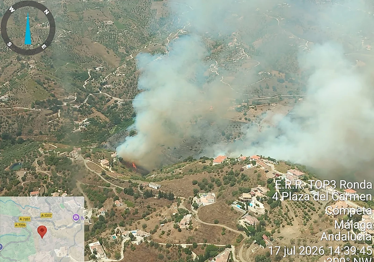 Declarado un incendio forestal en Árchez y Cómpeta