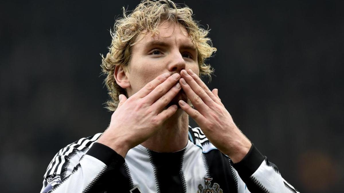 Woltemade, el gigante de dos metros al que fichó "un idiota" y se ha revalorizado ¡¡un 833% en un año!!