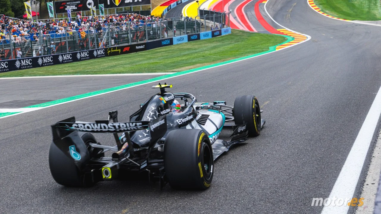 Antonelli golpea el crono en un viernes que deja al desnudo las debilidades de Williams y Aston Martin