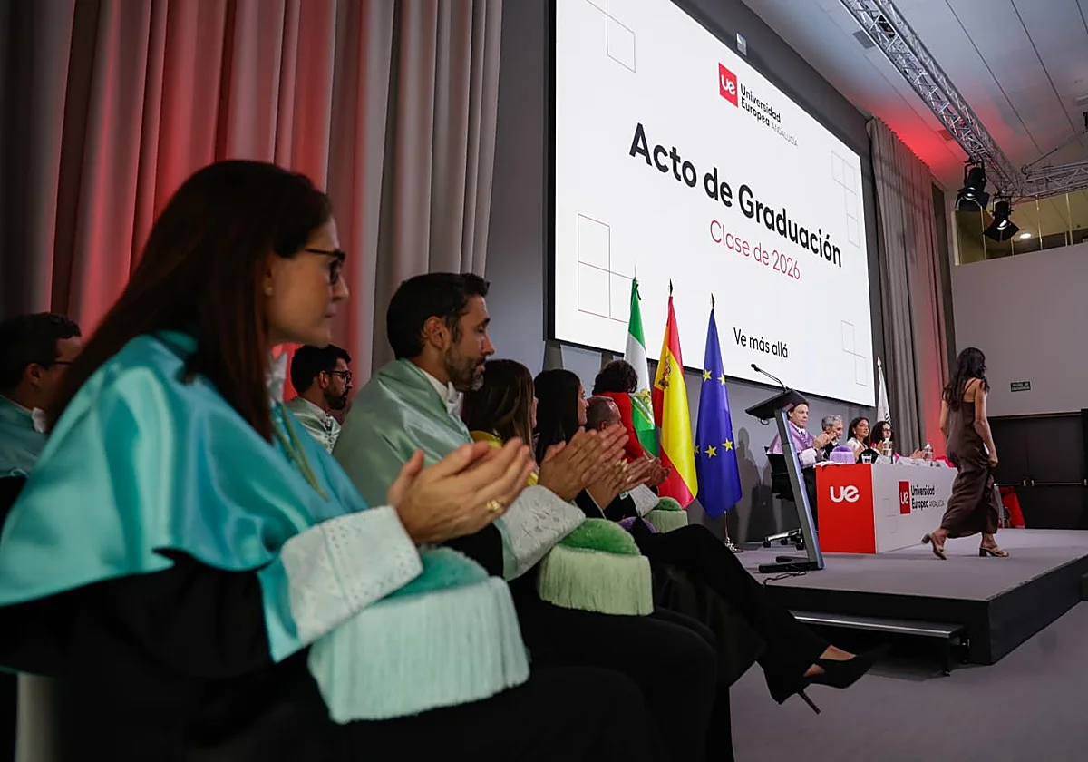 La Universidad Europea de Andalucía celebra su histórica primera ceremonia de graduación de máster