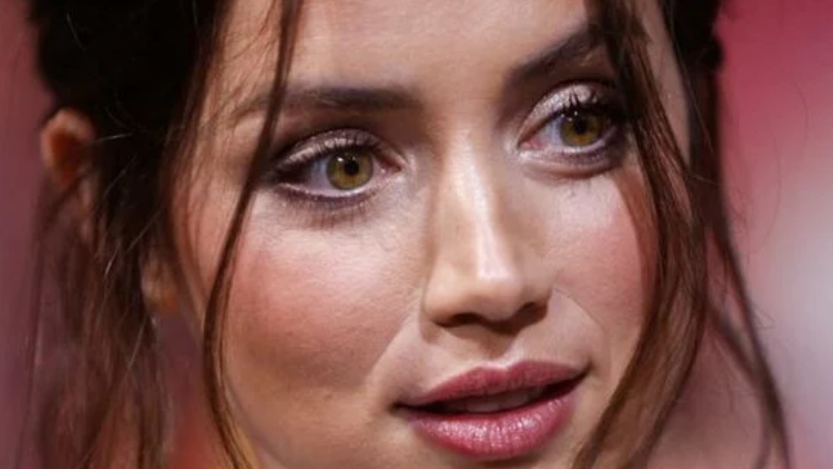 Ana de Armas, pillada con un cantante venezolano: Cruise, Affleck, Clotet o Boukadakis, sus otras parejas