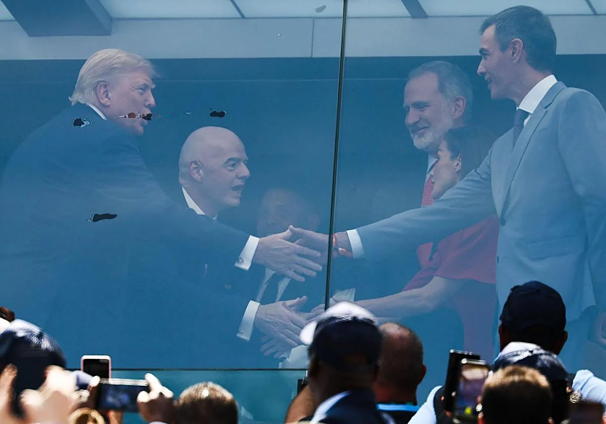 El palco: acude el Rey, Trump aparece dos segundos en las pantallas y Milei se queda en Argentina por superstición