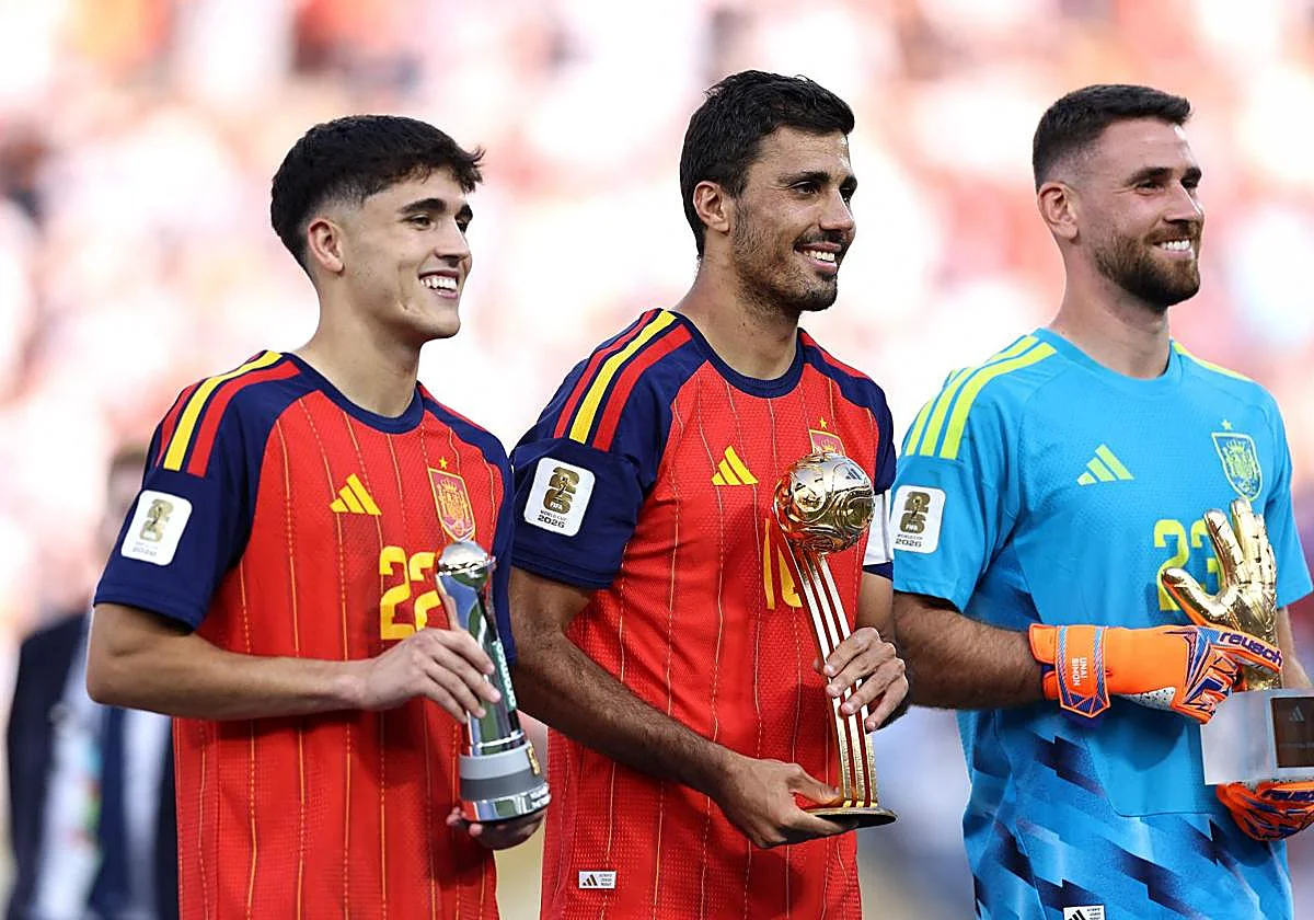 Rodri, nombrado mejor jugador del Mundial