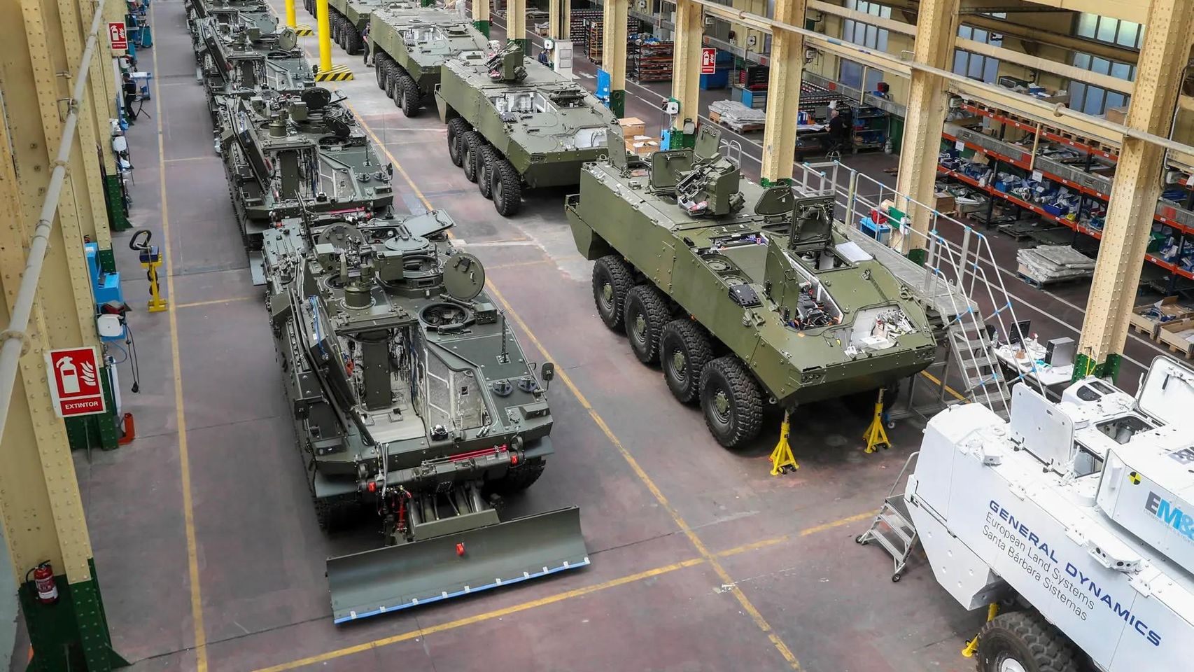 El 'acuerdo de paz' entre Indra y General Dynamics deberá pasar por el filtro de la multinacional en EEUU y el apoyo de Trump