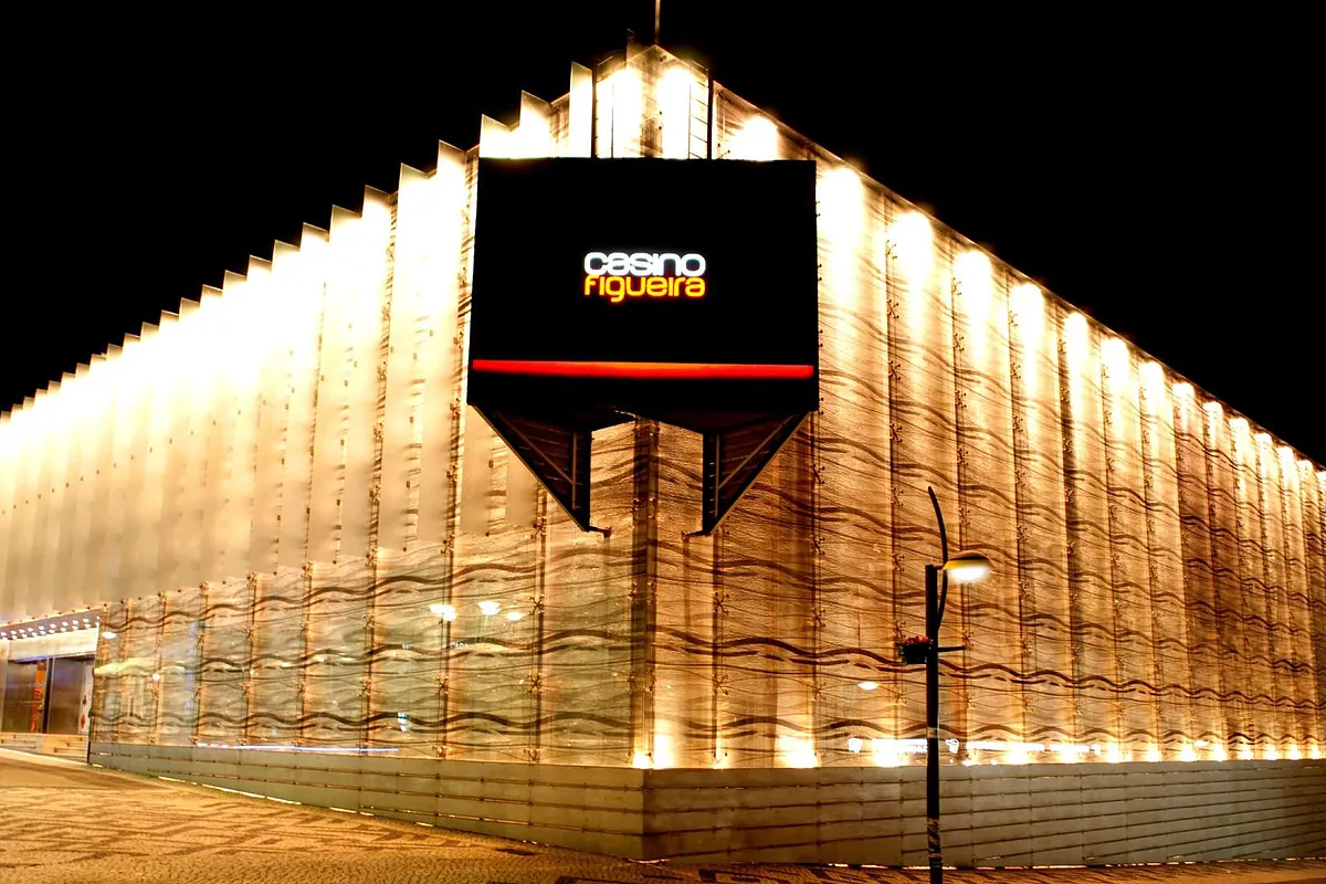 Cirsa compra su primer casino en Portugal