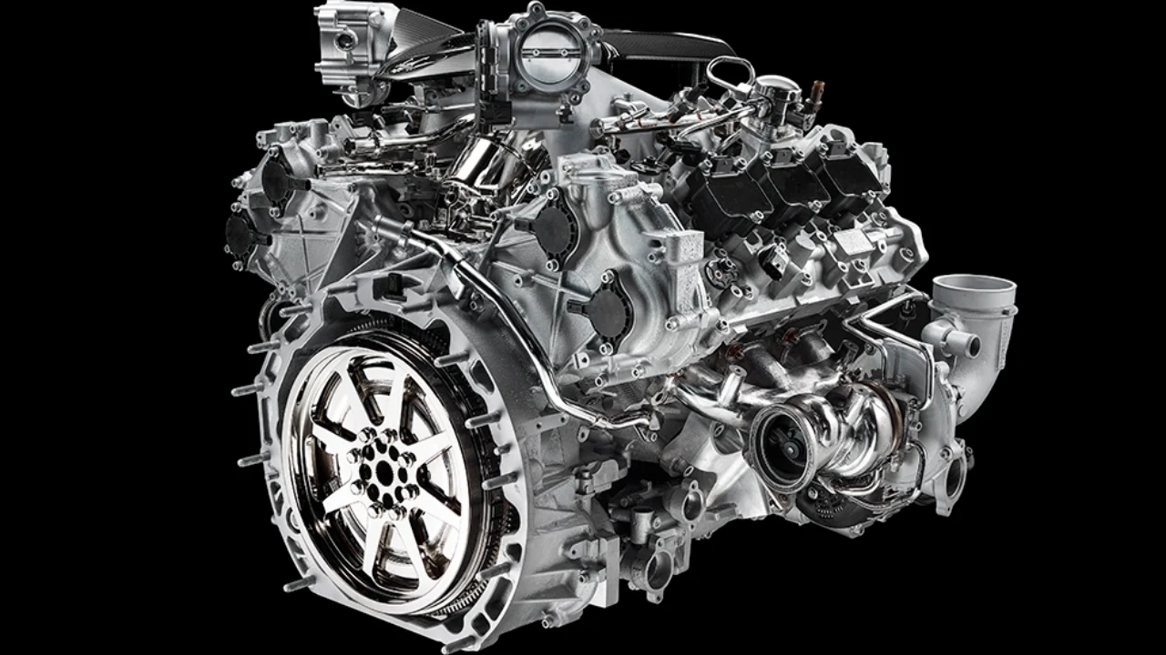 El V6 del Maserati MCPura cambia de casa y de combustible: ahora da 653 CV sin consumir ni una gota de gasolina