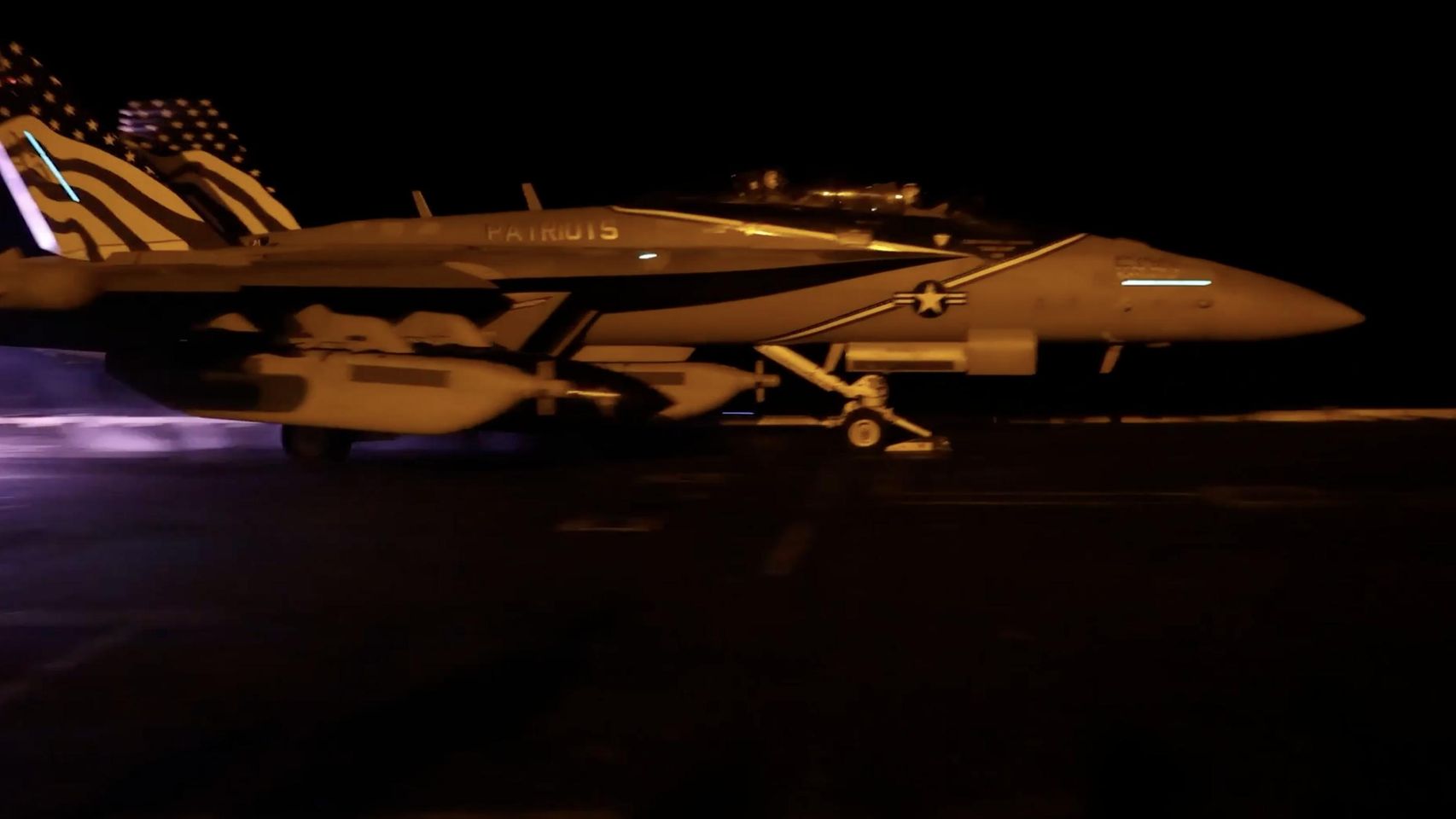 EEUU intensifica su ofensiva y golpea la red militar iraní que sostiene los ataques en el estrecho de Ormuz
