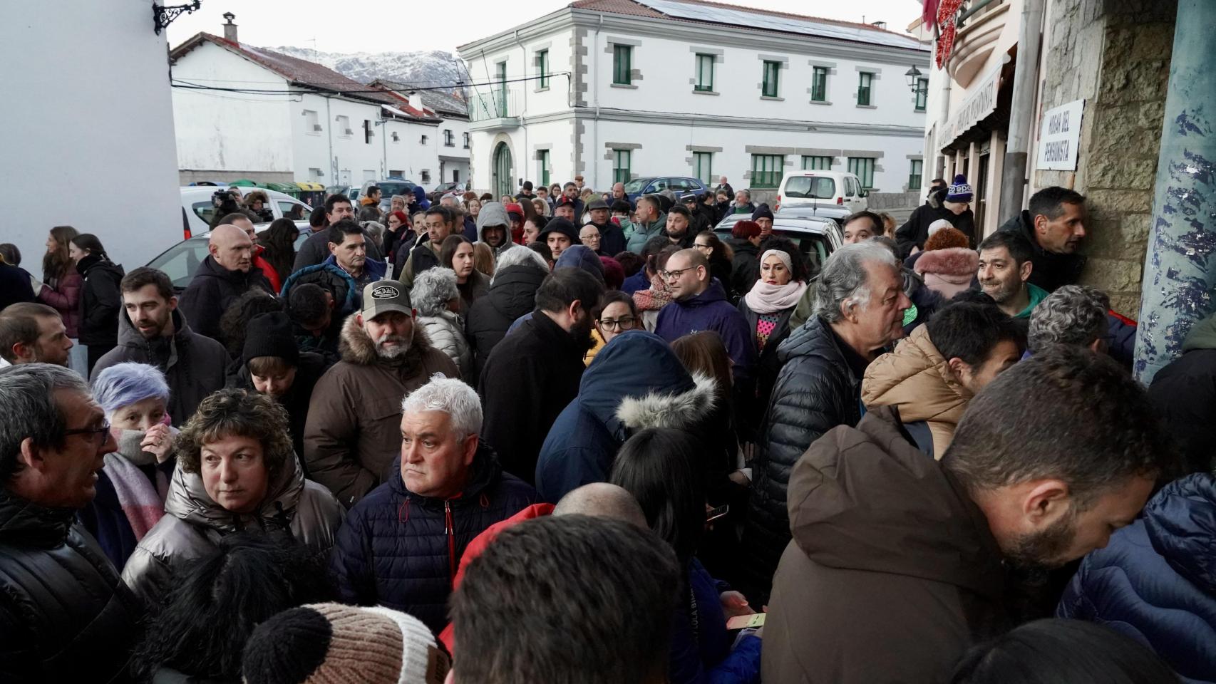 La comisión de fiestas de Villamanín vendió diez décimos del Gordo que no tenía consignados