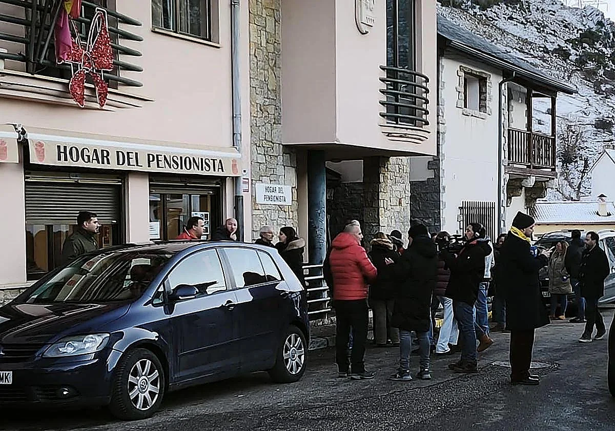 Tensión en Villamanín: «Ninguno de nosotros tiene tres millones para cubrir la diferencia»