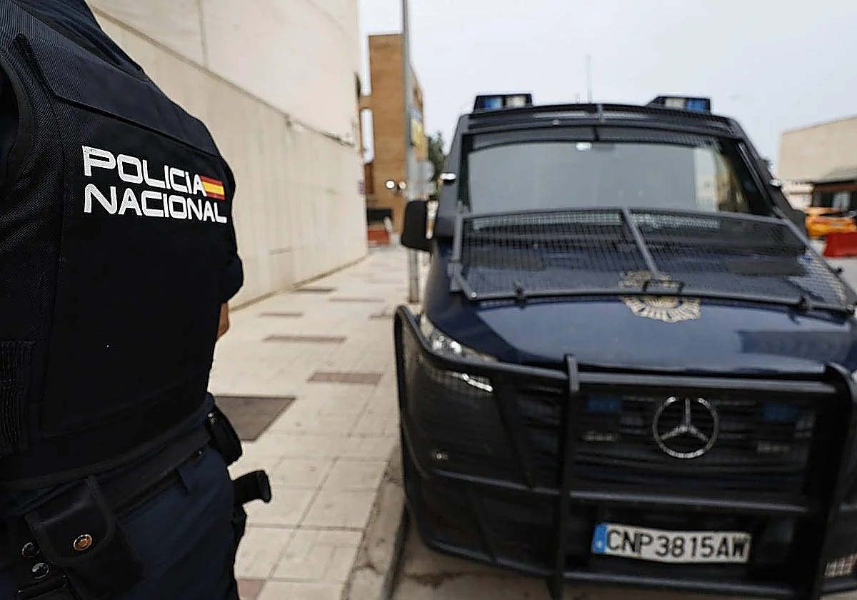 Antequera in mourning following the murder of María, a young woman stabbed to death by her ex-husband