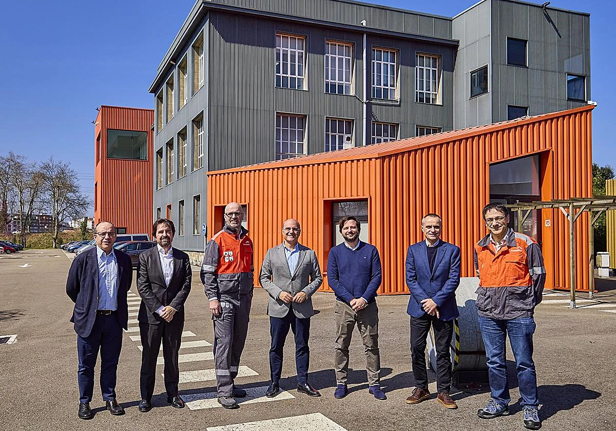 Moeve y ArcelorMittal firman el mayor acuerdo de Certificados de Ahorro Energético en España para acelerar la descarbonización de la industria del acero