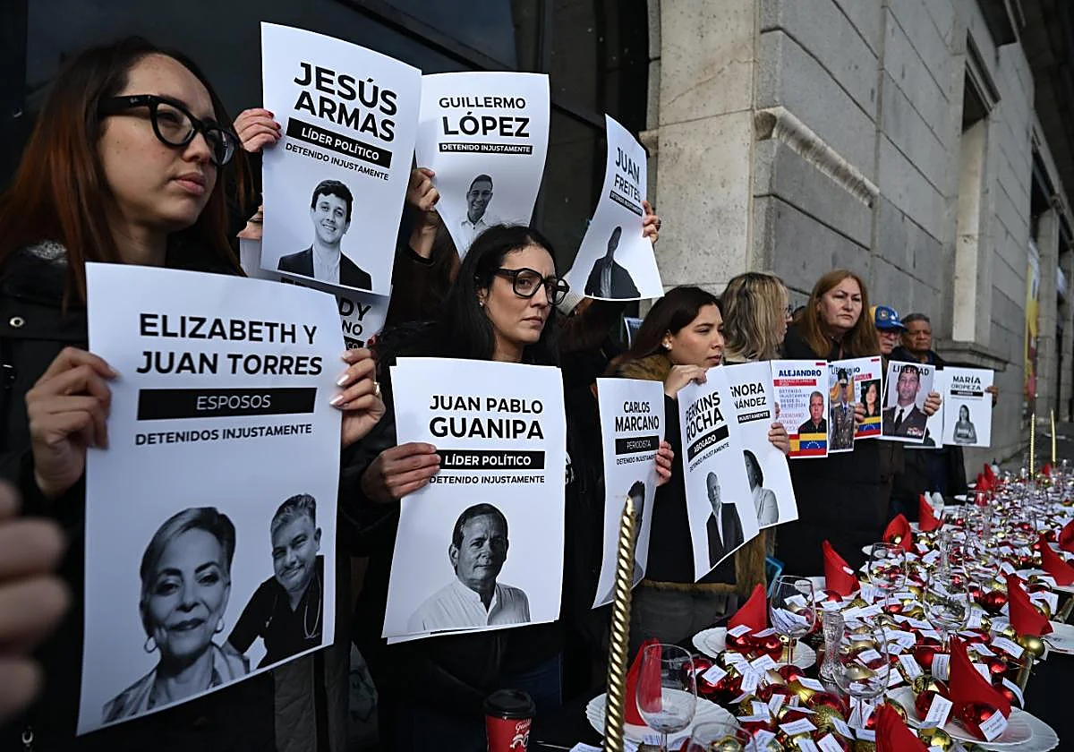 Maduro excarcela a 99 presos políticos en plena escalada de tensión con Washington