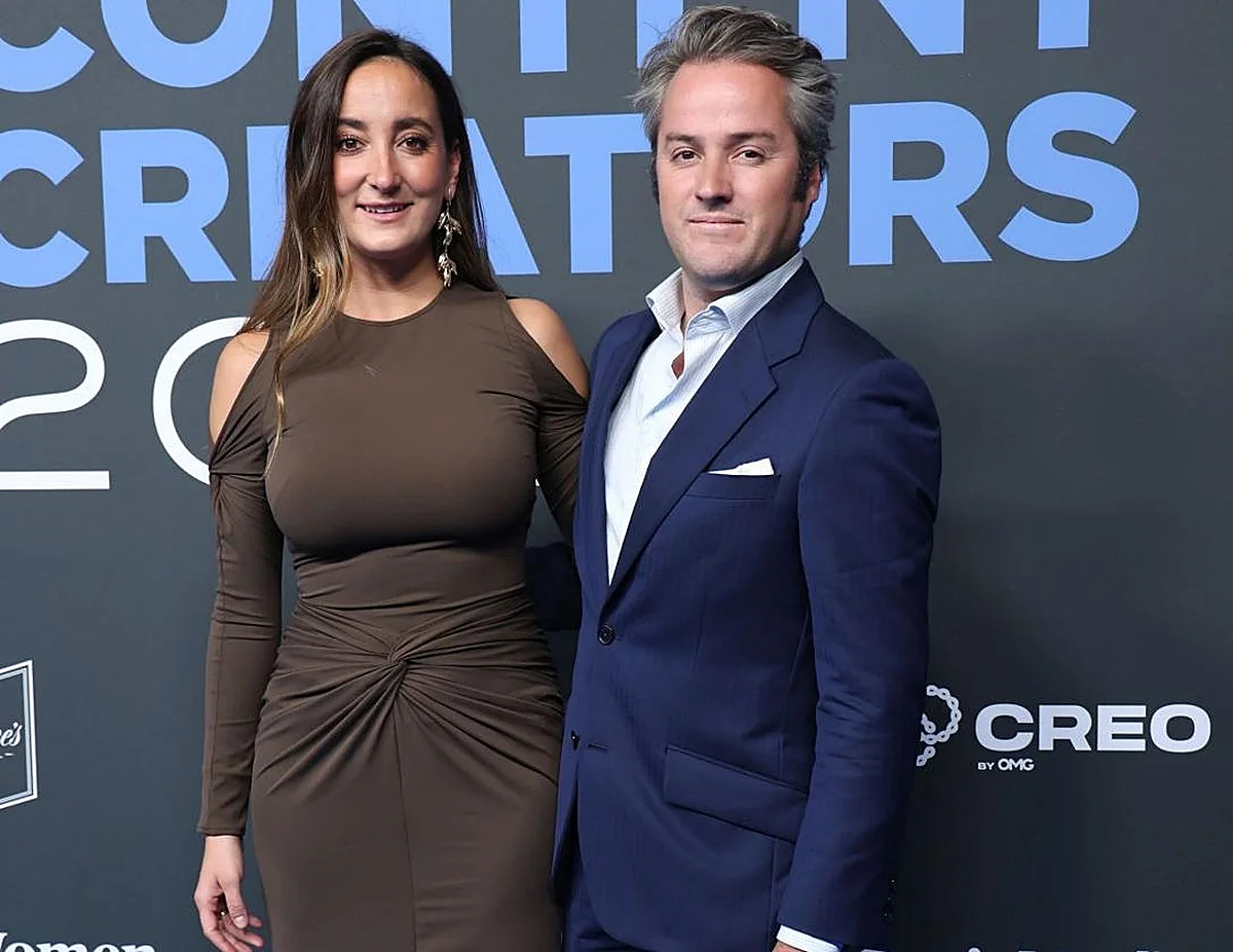 Lucía Pombo y Álvaro López-Huerta dan la bienvenida a su primera hija