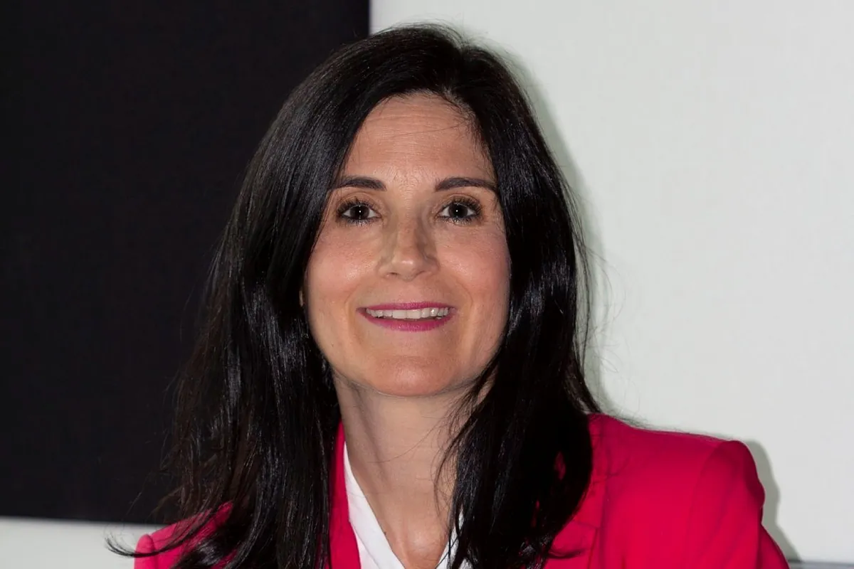 Sabadell ficha en Santander a Adela Martín para impulsar la banca privada