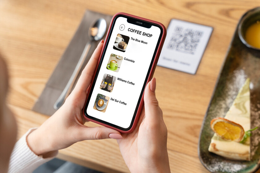 Un experto en consumo avisa: las apps que simulan compras a cambio de dopamina abren la puerta a algo peor