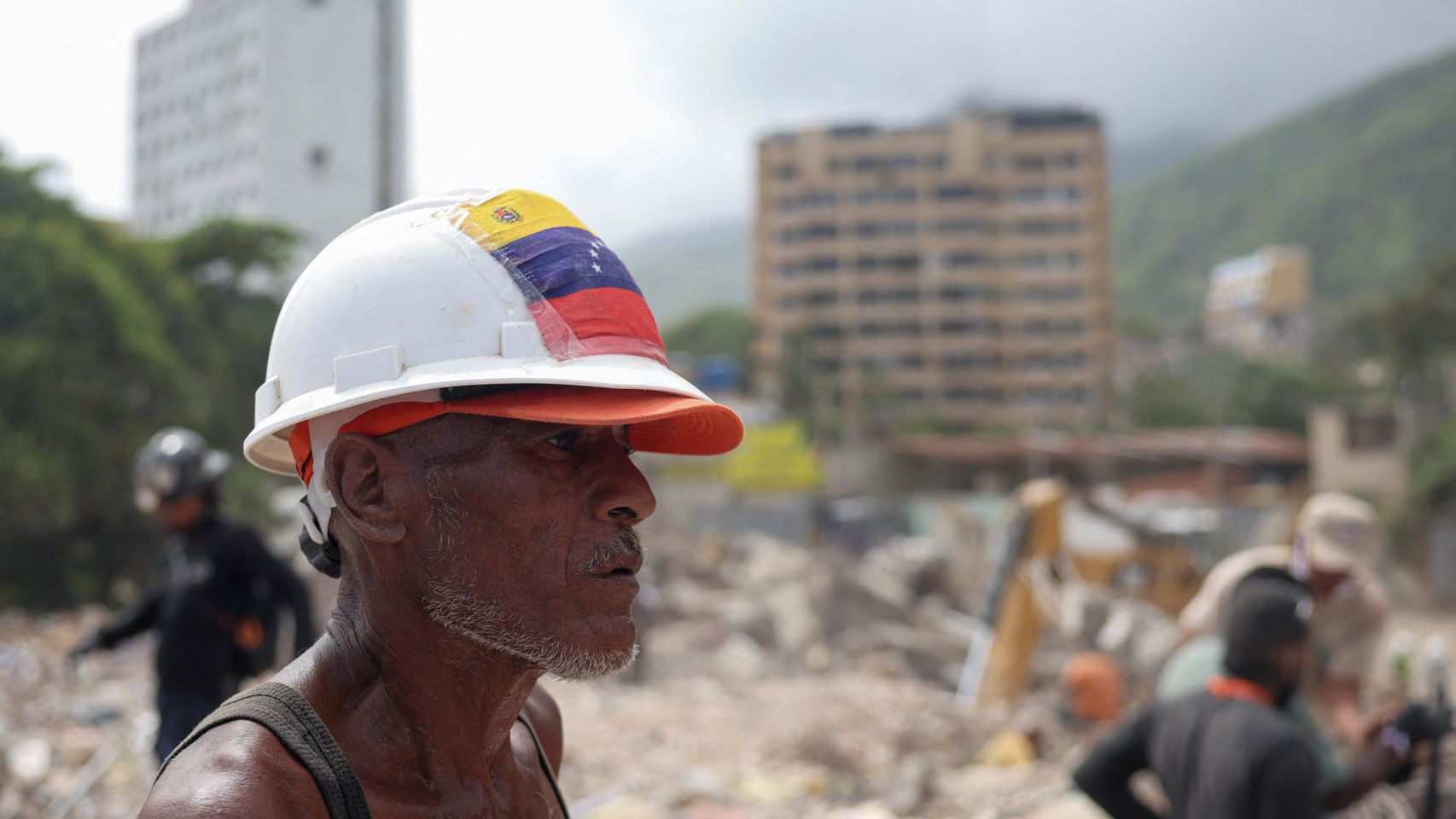 La 'zona cero' de los terremotos en Venezuela, un mes después: "De haber tenido ayuda, tal vez sacamos más gente viva"