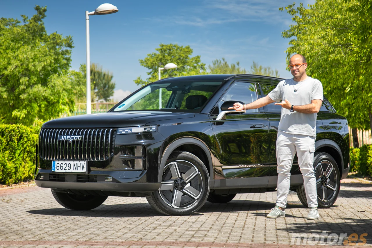 Cuesta menos de 39.000 € y tiene 1.200 km de autonomía: tras probarlo tengo muy claro que este es el JAECOO 7 que te tienes que comprar