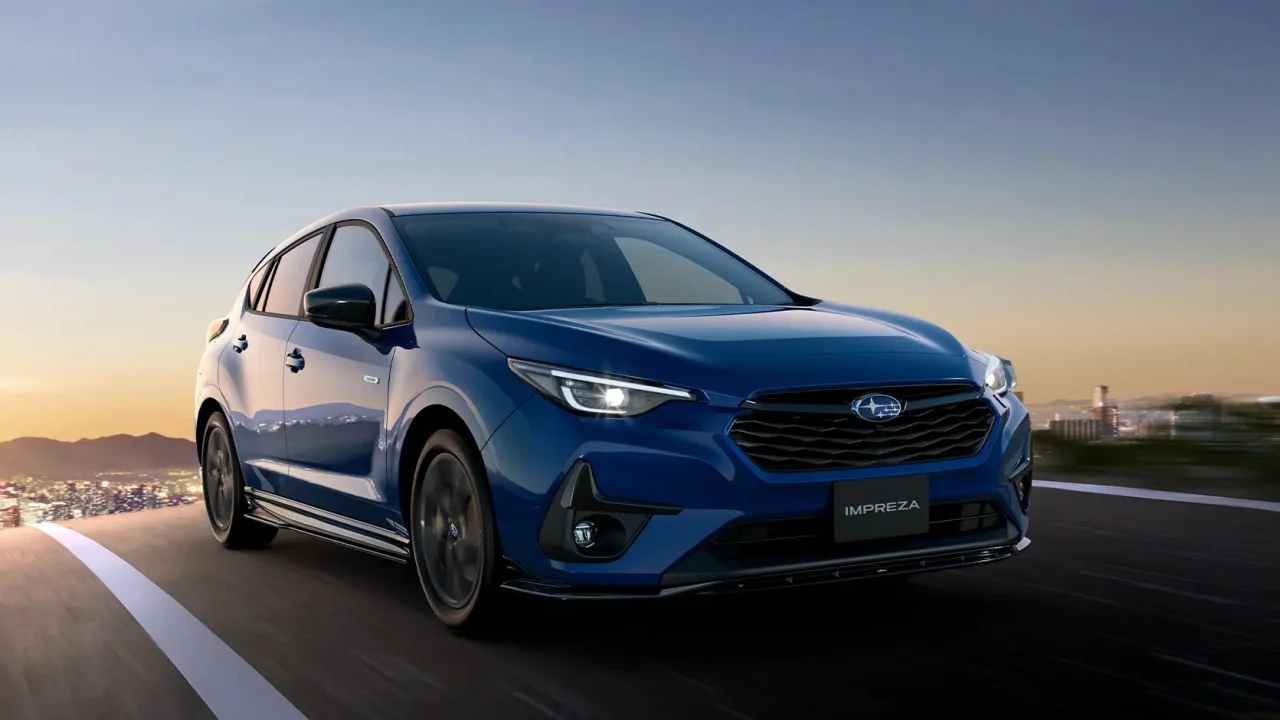 Subaru regala un Impreza nuevo y deportivo por completar un cuestionario, además de mostrar el coche de rally perfecto para toda la familia