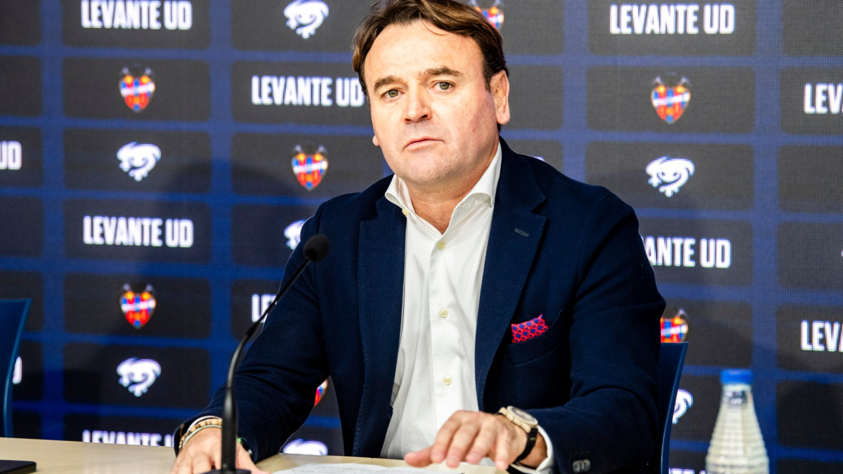 Danvila negocia la compra de 33 millones de deuda de los principales acreedores del Levante
