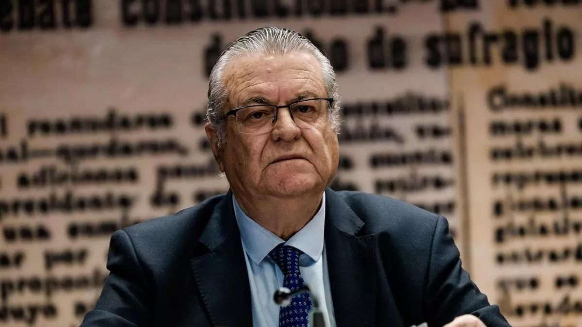Dimiten el presidente y el CEO de Plus Ultra tras reconocer que pagaron a Zapatero por el rescate