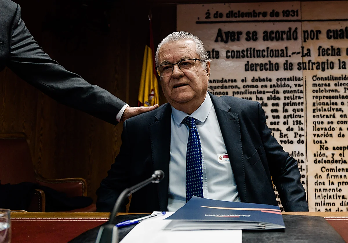 Dimiten el presidente y el CEO de Plus Ultra tras inculpar a Zapatero en una «mordida» por el rescate