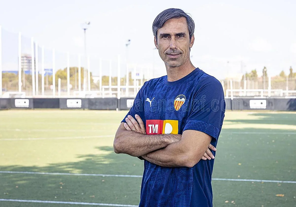 El entrenador del Valencia CF Femenino B es uno de los desaparecidos del naufragio de Indonesia