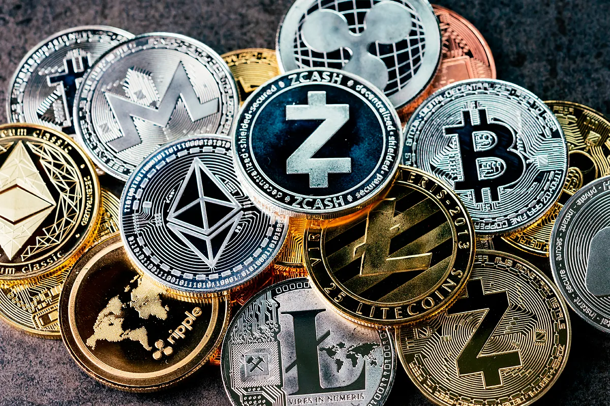 Un año de más a menos para las criptomonedas