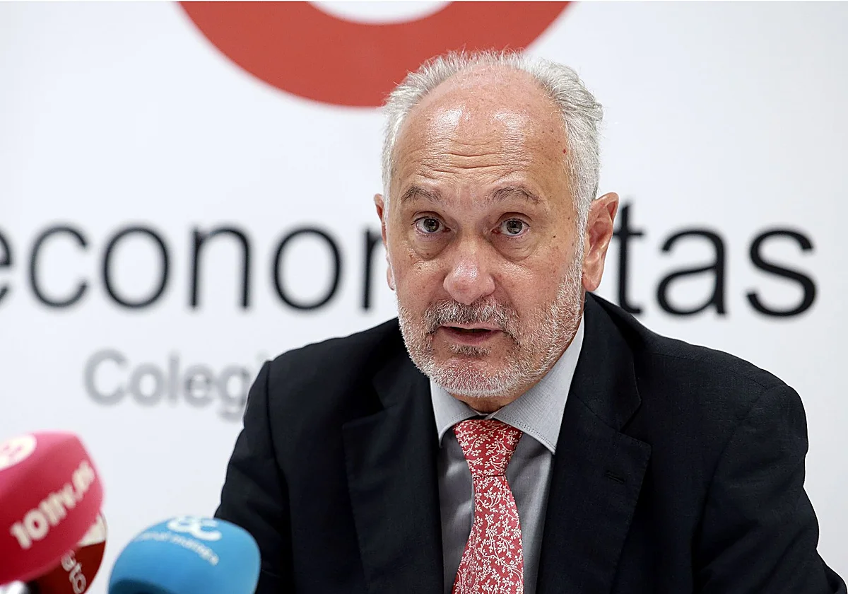 El Colegio de Economistas destaca la resistencia de Málaga ante la moderación del crecimiento español