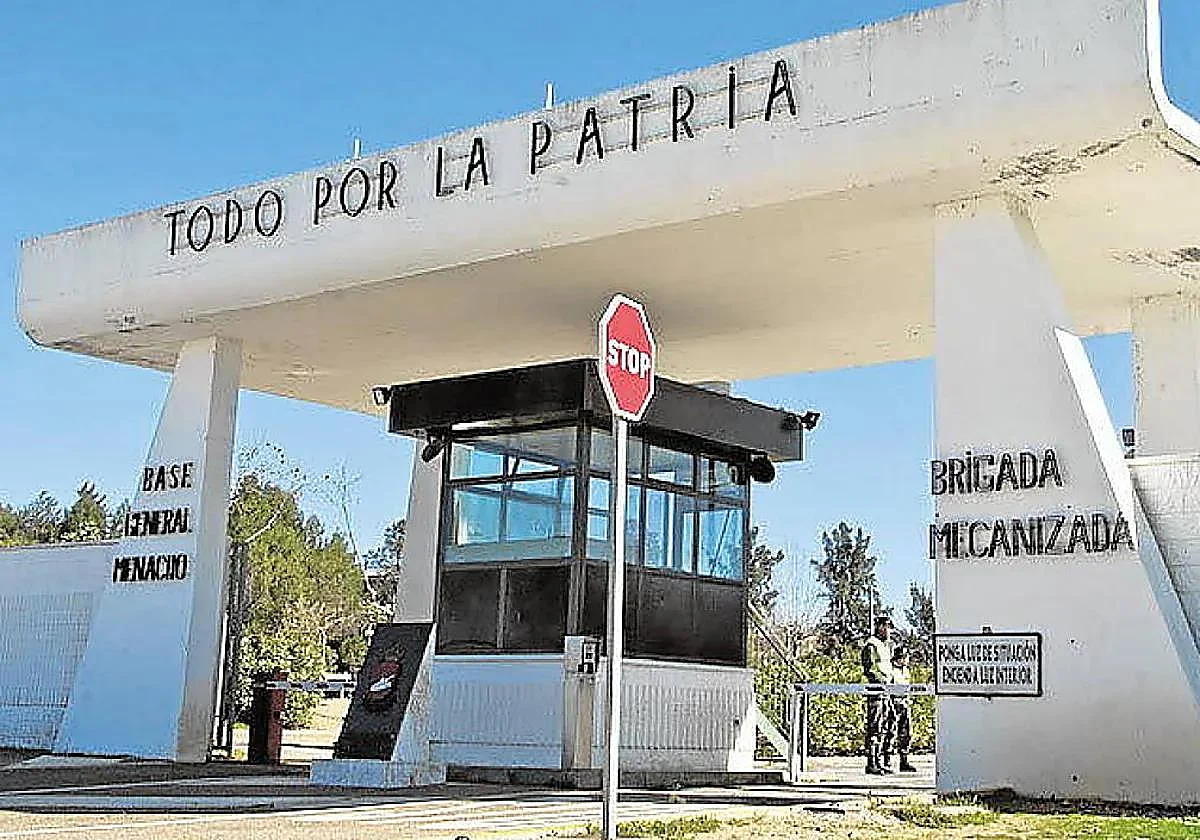 Detenido un militar en Badajoz tras una denuncia por posesión de imágenes íntimas de mujeres