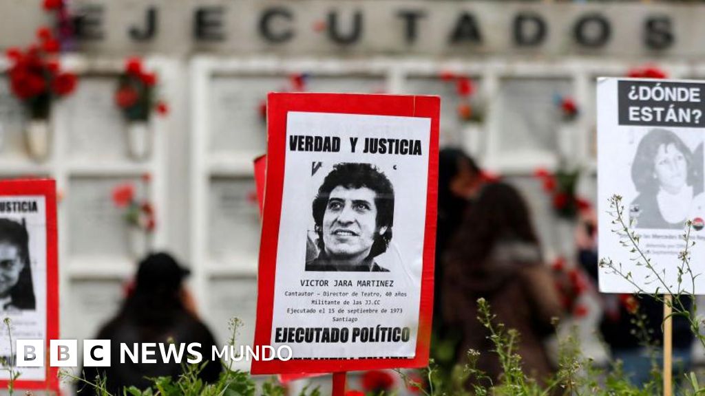 Detienen en Chile a un coronel retirado condenado por el asesinato del cantautor Víctor Jara tras permanecer prófugo durante años