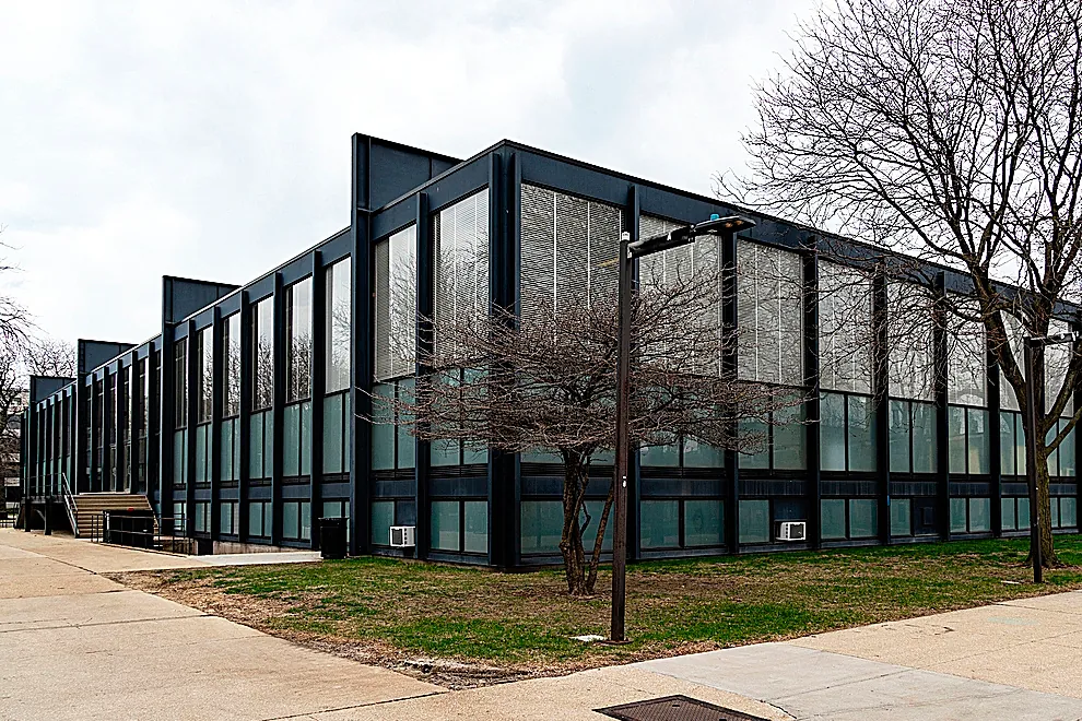 Ludwig Mies van der Rohe, el arquitecto del acero, del vidrio y del espacio