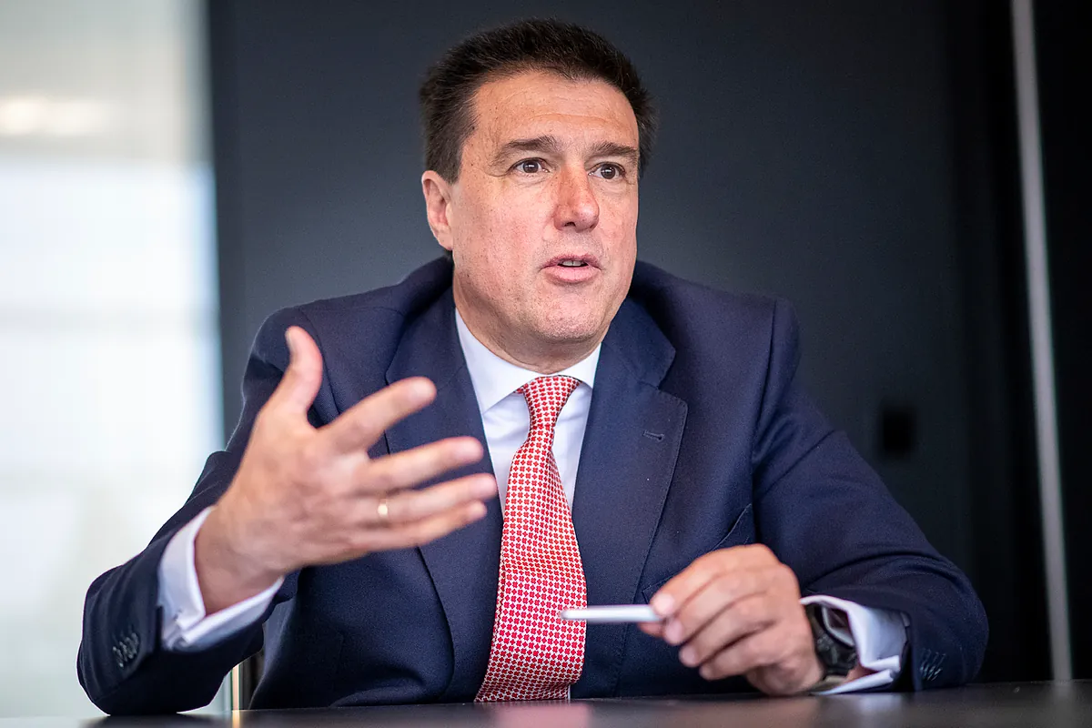 Merlin mejora un 8% su beneficio operativo por los 'data center'