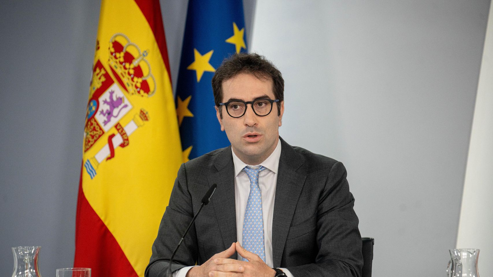 El verano impulsa el empleo en 486.000 personas hasta un récord de 22,7 millones y reduce la tasa de paro al 9,8%