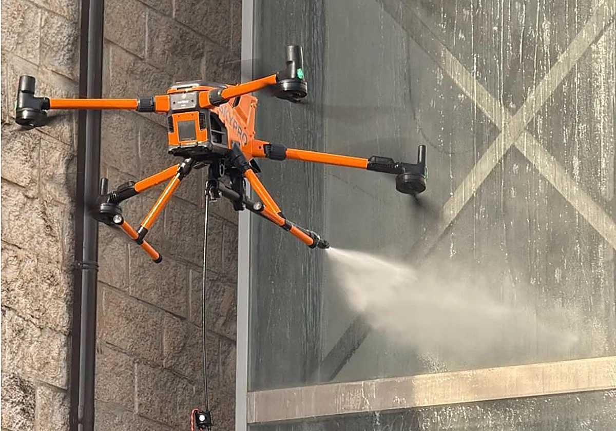 Drones para edificios públicos: Mijas inicia una prueba piloto para modernizar la limpieza