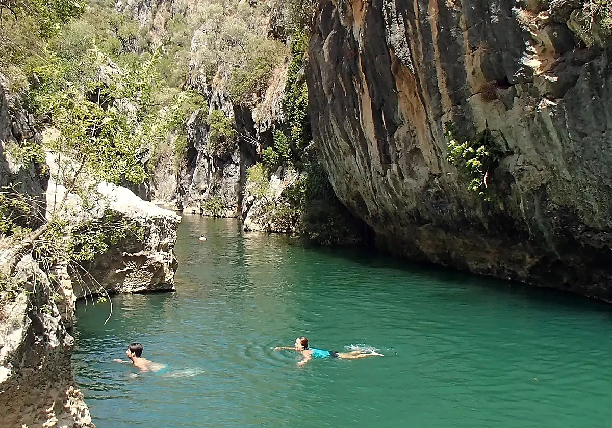 El Camping Jimera asegura que depura todas las aguas residuales antes de verterlas al río