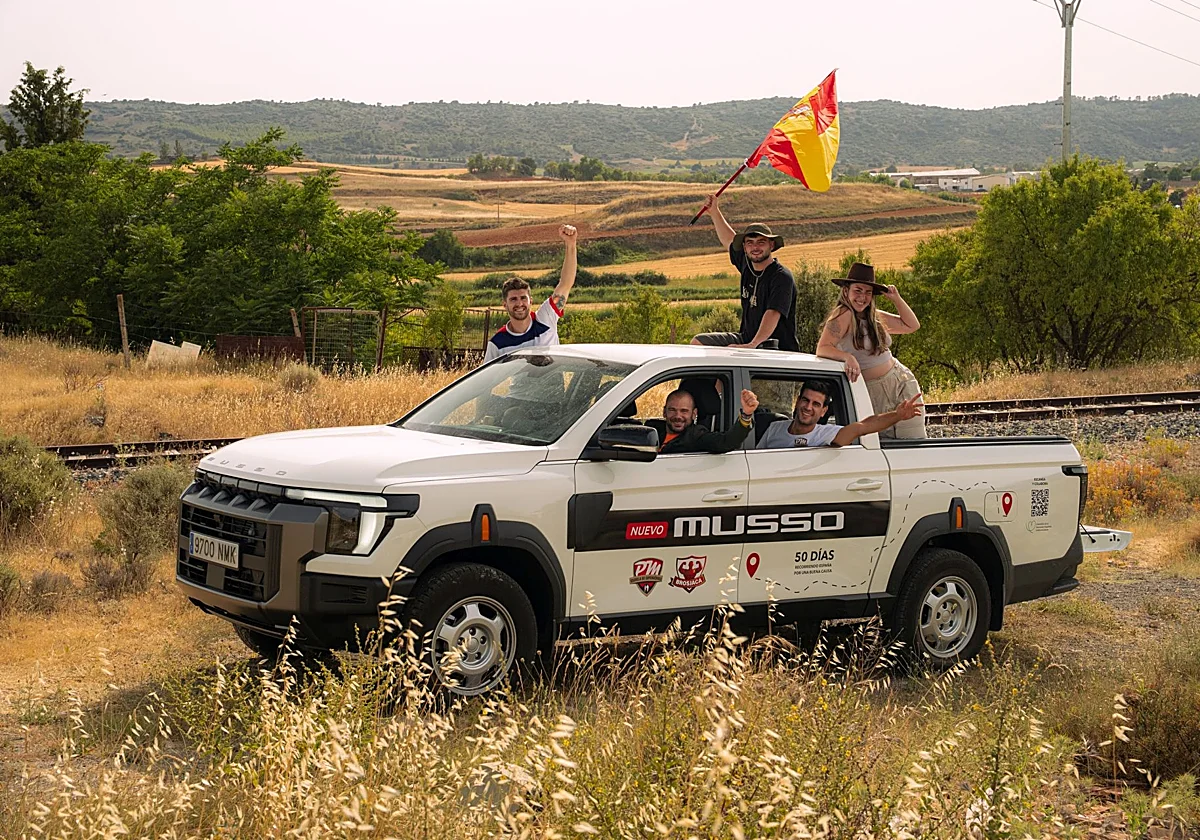 KGM Musso y Brosjaca se unen en el reto solidario «50 días, 50 provincias» contra el cáncer