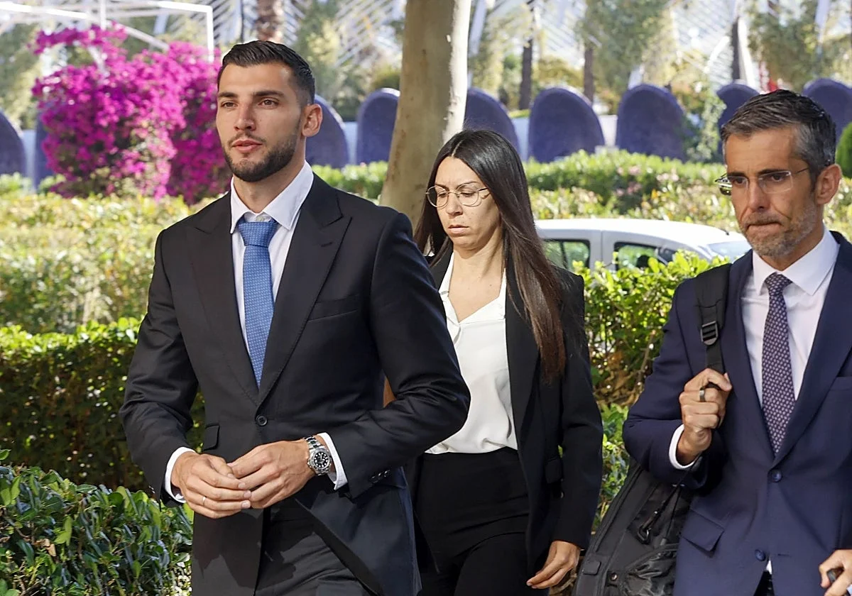 La Audiencia de Valencia autoriza a Rafa Mir a mudarse a Salónica para fichar por un equipo griego